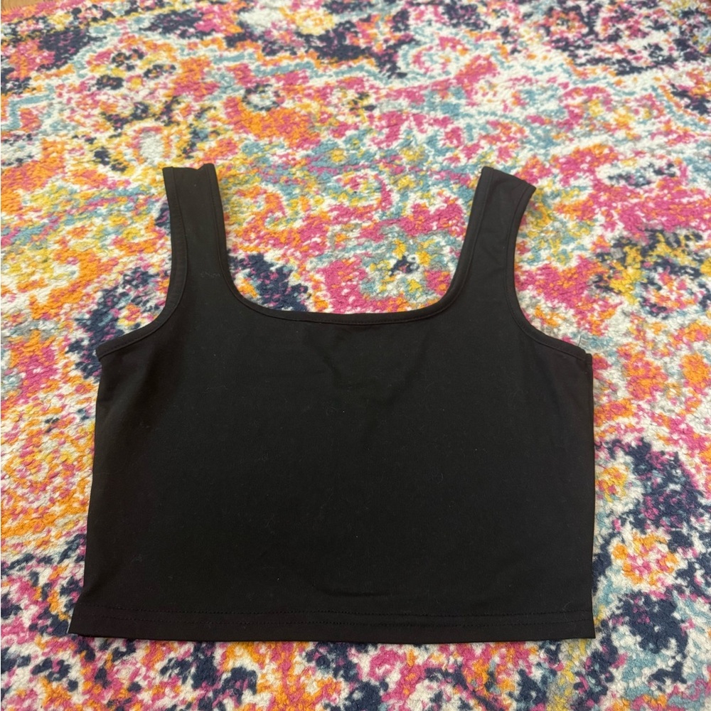 SHEIN Black tank top Crop Top